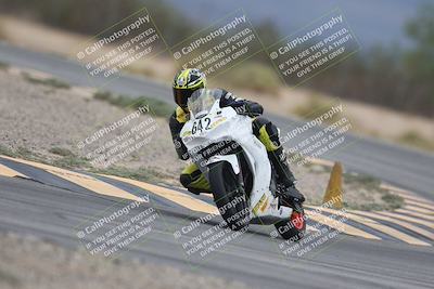 media/Sep-21-2025-Race Pace (Sun) [[98bf33ef95]]/Verified/7-Turn 7 (1120am)/